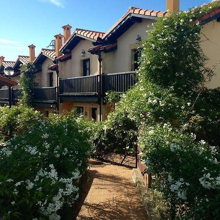 Apartamentos Santillana Del Mar Santillana del Mar Exterior foto