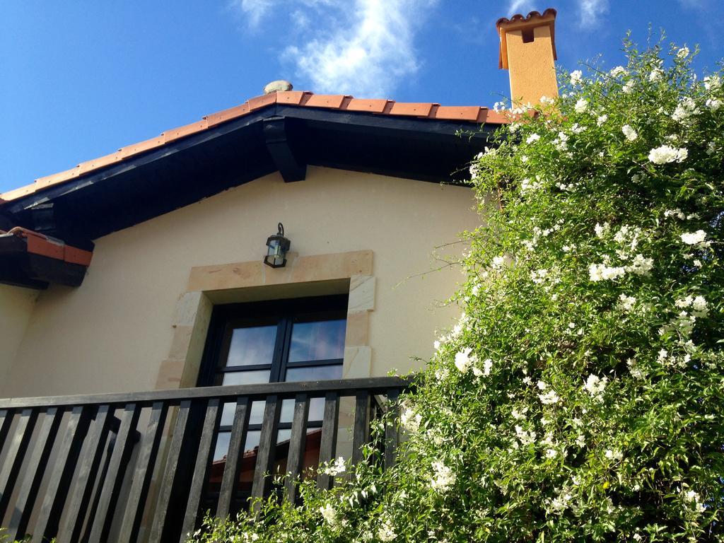Apartamentos Santillana Del Mar Santillana del Mar Exterior foto